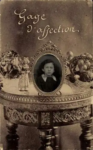 Ak Kind, Portrait, Gage D'affection