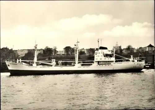 Ak MV Cap Colorado, Columbus Line
