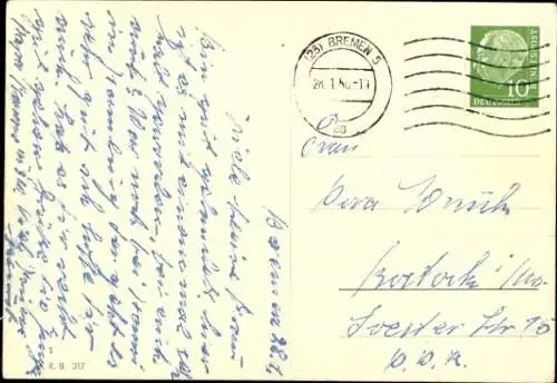 Ak Oberseedampfer auf hoher See, Leuchtturm