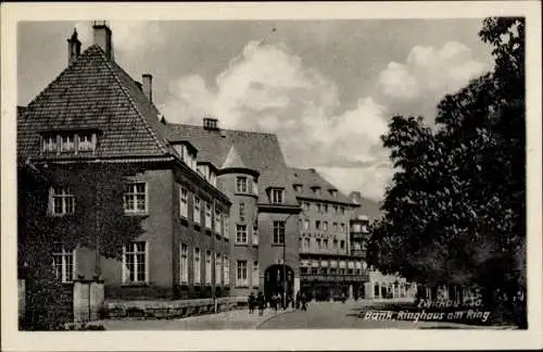 Ak Zwickau in Sachsen, Vorderseite einer Postkarte mit einem Schwarz-Weiß-Bild der Bank in Zwi...