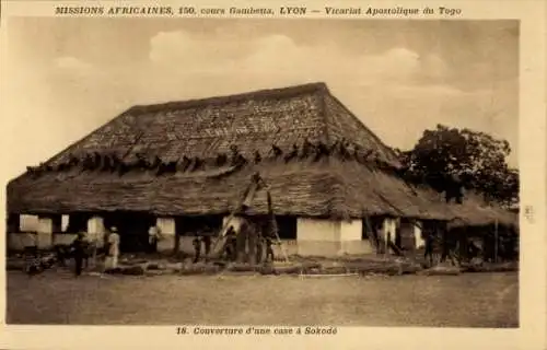 CPA Sokodé Togo, Couverture d'une case