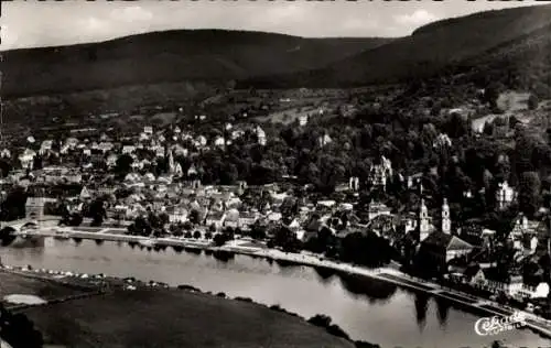 Ak Miltenberg am Main Unterfranken, Landschaftsansicht, Fluss, Stadtansicht, Hügel,  Gebäude