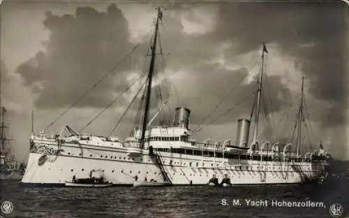 Ak Deutsches Kriegsschiff, SM Yacht Hohenzollern, Kaiserliche Marine