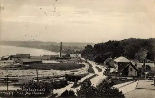 Ak Faxe Dänemark, Panoramablick auf  Gebäude, Meer, Küstenlandschaft