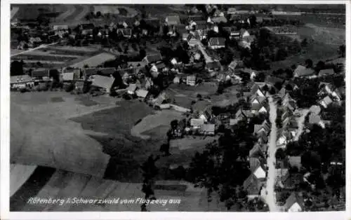 Ak Rötenberg Aichhalden im Schwarzwald, Luftaufnahme von  Schwarzwald, Häuser, Felder