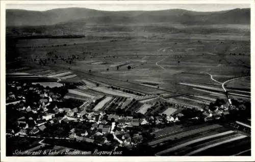 Ak Schutterzell Neuried in Baden, Luftaufnahme, Schutterzell, Lahr, Baden, Landschaft und Felder
