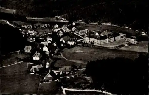 Ak Waldachtal im Schwarzwald, Luftaufnahme des Kinderheilstätte Schloss Friedenweiler, umgebende 