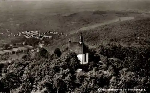 Ak Endingen am Kaiserstuhl, Katharinenkapelle, idyllische Landschaft,  Architektur, Schwarz-Weiß
