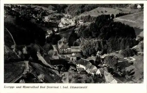 Ak Waldachtal im Schwarzwald, Luftaufnahme, Kneipp- und Mineralbad, Schwarzwald, Häuser
