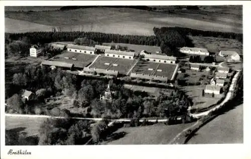 Ak Breithülen Heroldstatt in der Schwäbischen Alb, Luftaufnahme, Gasthaus, Gebäude, Landschaft