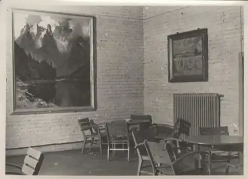 Original Foto Berlin Tiergarten, Zoobunker, Krankenhaus, Aufenthaltsraum, um 1945/46, ca. 13 x 17 cm
