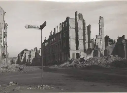 Original Foto Berlin Kreuzberg, Hollmannstraße - Alte Jacobstraße, Ruinen um 1945/46, ca. 13 x 17 cm