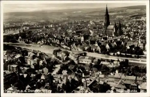 Ak Gerlenhofen Neu-Ulm in Schwaben, Luftaufnahme von  Stadtansicht, Donau, Kathedrale
