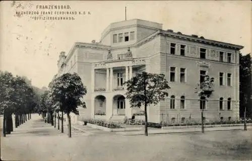 Ak Františkovy Lázně Franzensbad Region Karlsbad, Offizierskurhaus, Brzherzog Franz Ferdinand,...