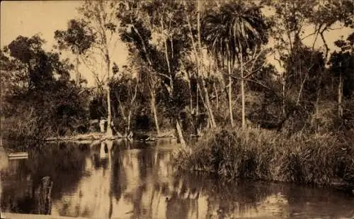 Ak Lubumbashi Elisabethville DR Kongo Zaire, Les rives de la Kafubu