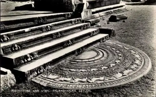 Ak Ceylon Sri Lanka, Mondstein und Stufen, Anuradhapura