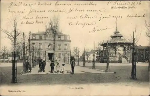Ak Alfortville Val de Marne, Mairie, Menschen auf dem Platz, Pavillon