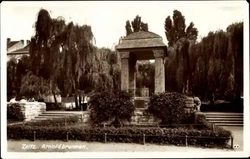 Ak Zeitz im Burgenlandkreis, Arnoldbrunnen