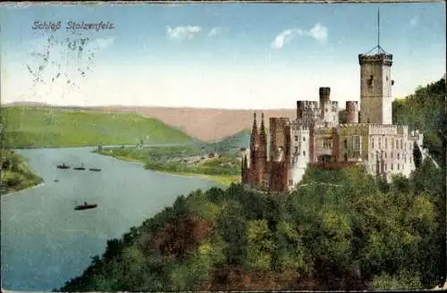 Ak Stolzenfels Koblenz am Rhein, Schloss  Rheinfluss, Wasserboote, malerische Landschaft