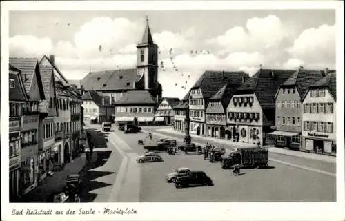 Ak Bad Neustadt an der Saale Unterfranken, Marktplatz,  Architektur, Kirchengebäude, Autos, Verke