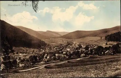 Ak Manebach Ilmenau Thüringen, Panorama vom Ort, Hügellandschaft, Feldpartie