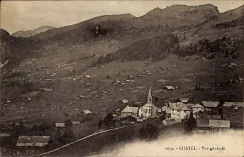 Ak Chatel Haute Savoie, Schöne Landschaftsaufnahme, Kirche, Berghang, kleine Gebäude