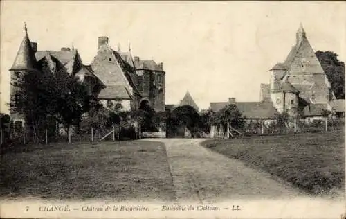 Ak Chenillé Changé Maine-et-Loire, Château de la Buzardière, Ensemble du Château,  Architektur