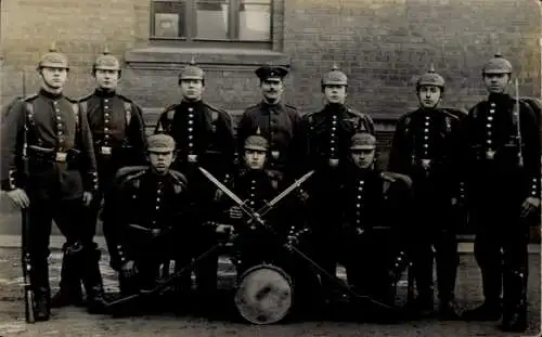 Foto Ak Deutsche Soldaten in Uniform, Infanterie Regiment 15, Minden in Westfalen