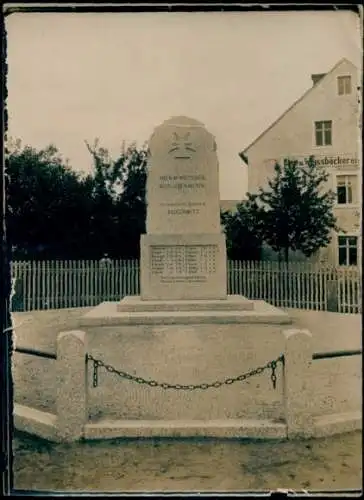 Foto Rauschwitz Elstra Oberlausitz, Kriegerdenkmal, Brot- und Weissbäckerei