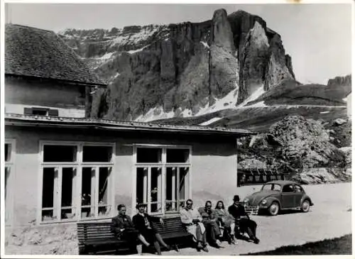 Foto Passo Sella Sellajoch Südtirol, Gasthaus, Schauspieler Rudolf Lenz, Stark Gstettenbauer