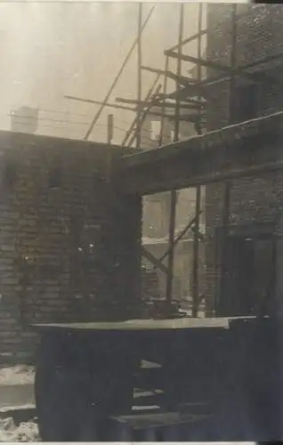 Original Foto Berlin Kreuzberg, Baustelle Naunynstraße 3, um 1945/46, ca. 13 x 18 cm