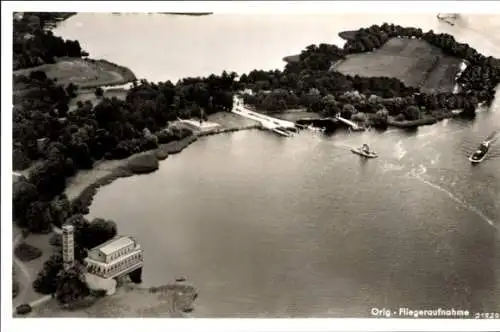Ak Potsdam-Sacrow, Heilandskirche, Fliegeraufnahme