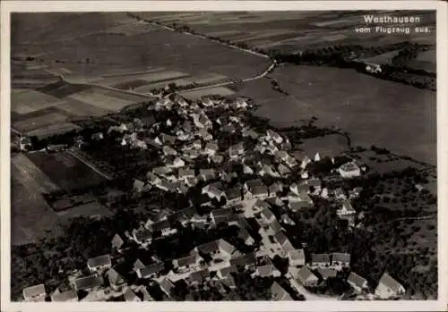 Ak Westhausen in Württemberg, Luftaufnahme von  ländliche Umgebung, Häuseransicht