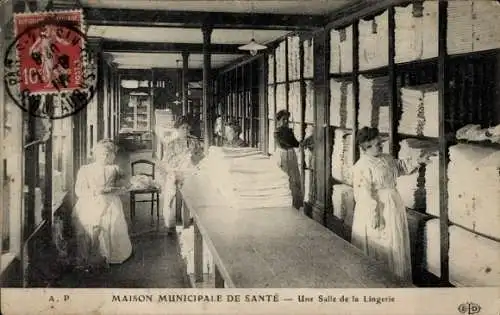 CPA Paris, Maison Municipal de Santé, Une Salle de la Lingerie