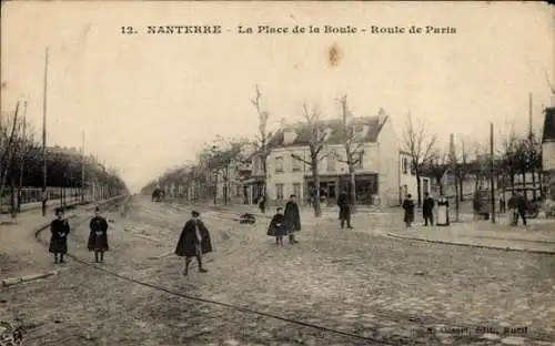 CPA Nanterre Hauts-de-Seine, La Place de la Boule, Route de Paris