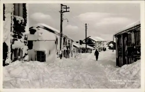 Ak Røros Norwegen, Ortspartie im Winter