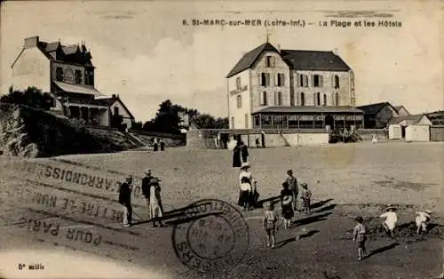 CPA Saint Marc sur Mer Saint Nazaire Loire Atlantique, La Plage et les Hôtels