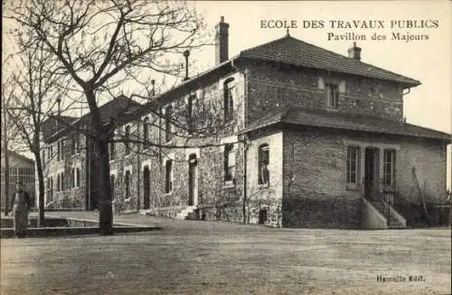 Ak Arcueil Cachan Val de Marne, Ecole des Travaux Publics, Pavillon des Majeurs