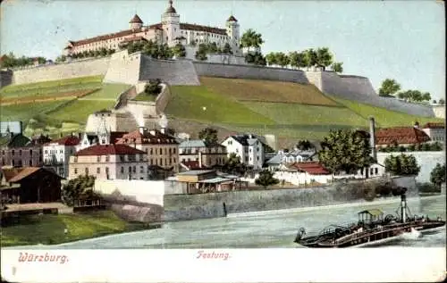 Ak Würzburg am Main Unterfranken, Burg, Fluss, Häuserreihe, Dampfer, grüne Wiesen