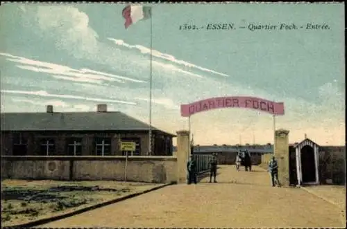 Ak Essen im Ruhrgebiet, Quartier Foch, Eingang, Soldaten