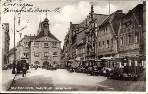 Ak Bad Kissingen Unterfranken Bayern, Rathaus, Marktplatz,  Architektur, Straßenszenen, Cafés