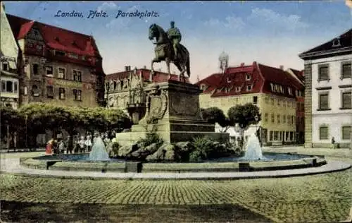Ak Landau in der Pfalz, Paradeplatz, Denkmal