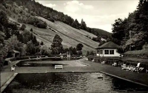 Ak Unterweißbach im Thüringer Wald, Schwimmbad