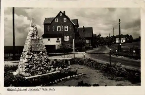 Ak Steinheid Neuhaus am Rennweg Thüringen, Teilansicht, Denkmal