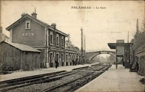 Ak Palaiseau Essonne, Bahnhof Gleisseite