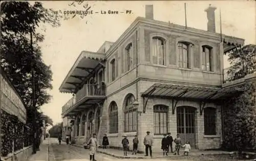 Ak Courbevoie Hauts de Seine, Bahnhof