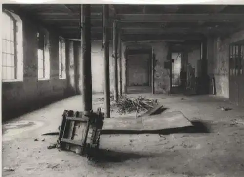 Original Foto Berlin Schöneberg, Monumentenstraße 33/34, Schlosserei, um 1945/46, ca. 13 x 18 cm