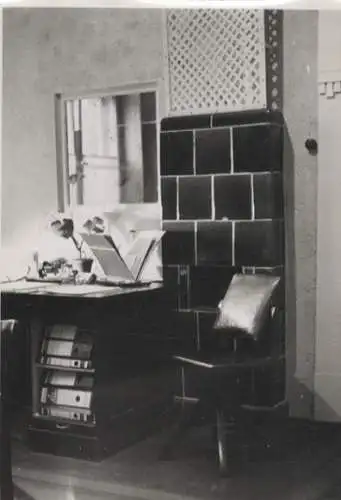 Original Foto Berlin Schöneberg, Monumentenstraße 33/34, Büro, um 1945/46, ca. 13 x 18 cm