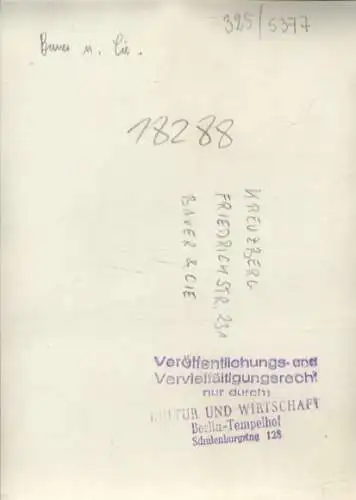 Original Foto Berlin Kreuzberg, Friedrichstr. 231, Fa. Bauer&Cie., um 1945/46, ca. 13 x 18 cm