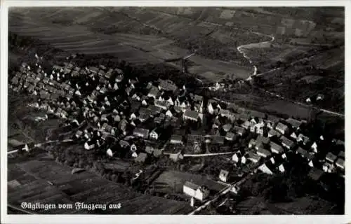 Ak Güglingen in Württemberg, Luftaufnahme von  viele Häuser, ländliche Umgebung